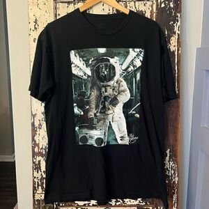 Kid dangerous Los Angeles Astronaut men’s T-shirt. Size XL
